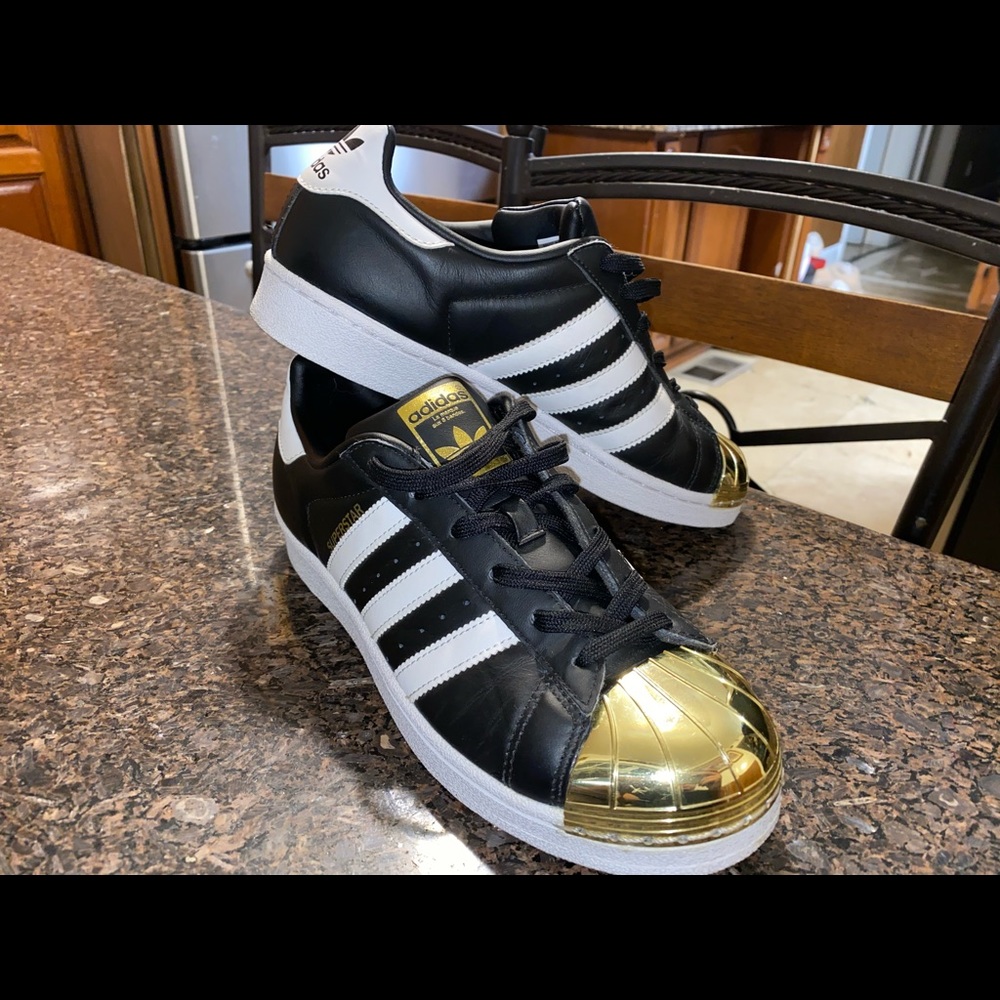 Adidas Superstar